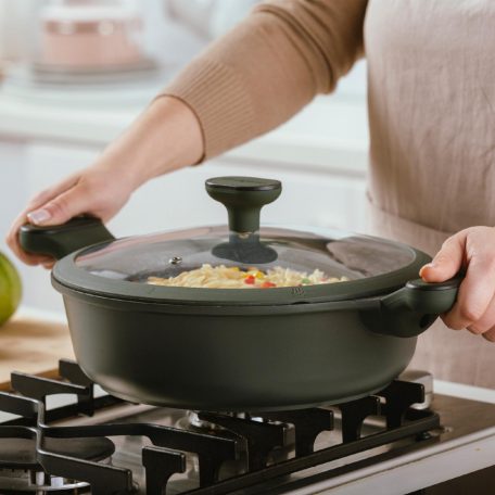 alacsony lábas Imperial", fedéllel, 26 cm"