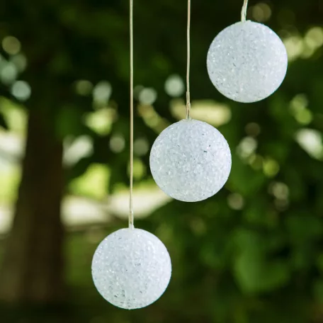 Felakasztható szolár lámpa - kristálygömb - RGB LED-del - 78 x 12,5 cm