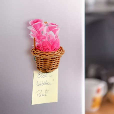 Műnövény dekoráció - mágneses - többféle - 7 x 4,7 x 4,7 cm