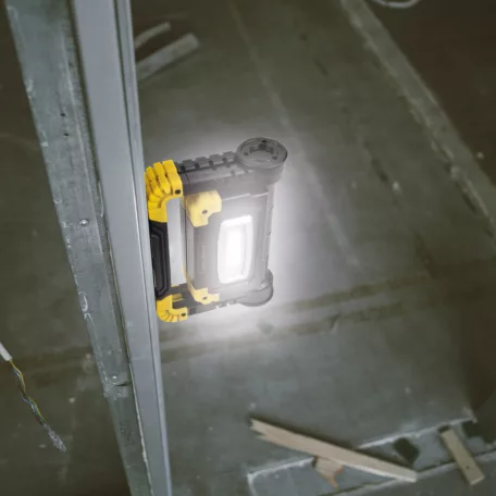 Multifunkciós reflektor - akkumulátoros - 2 x 1000 lumen LED