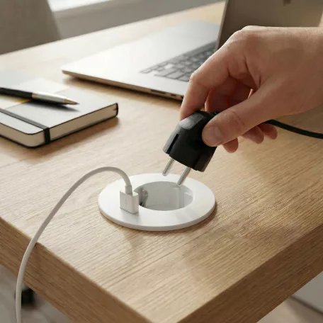 Rejtett - beépíthető konnektor + USB - fehér