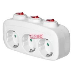 3-as elosztó adapter 