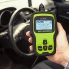 M.N.C Magyar nyelvű hibakód olvasó és tesztelő Kézi Autódiagnosztika U581 Magyar menüs OBD OBD2 EOBD+ CAN élő adat megjelenítés 55679C