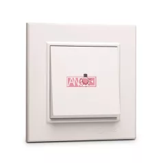 Karea nyomókapcsoló fehér