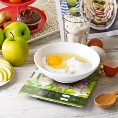 Konyhai mérleg - tavasz manó