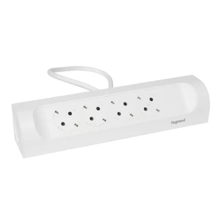 Legrand 694501 sarokba illeszkedő elosztósor, 4x2P+F, 1 m vezetékkel, fehér