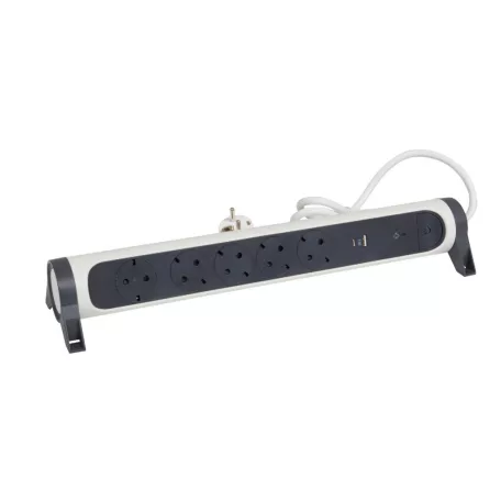 Legrand 694510 Elosztósor Premium 5x2P+F, túlfeszültség-védelemmel, USB-A + USB-C, 1,5 m vezetékkel, fehér/fekete