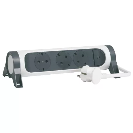 Legrand 694527 Elosztósor Premium 3x2P+F forgatható, 1,5 m vezetékkel, fehér