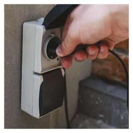 EMOS fali aljzat, dupla IP44 SCHUKO