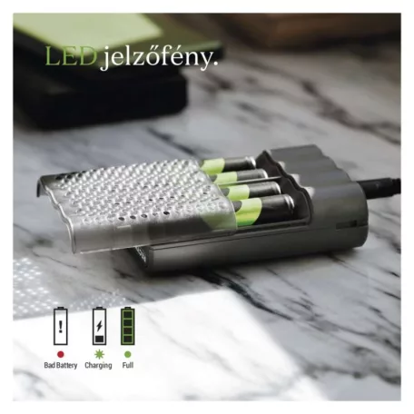 GP Akkumulátor töltő Speed M452 + 4xAA ReCyko 2600mAh
