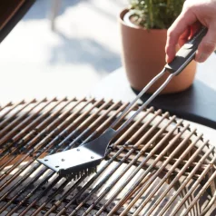   Barbecook BC-ACC-7027 army stílusú kétfunkciós tisztítókefe, rozsdamentes acél, khaki zöld nyél