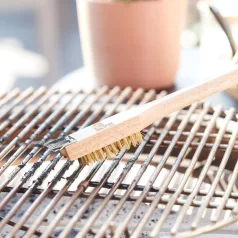   Barbecook BC-ACC-7074 rézszálas fa grillkefe rozsdamentes acél kaparóval, 100% FSC, 31cm