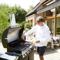   Barbecook BC-GAS-2036 Stella 3201 gázgrill, tárolóval, oldalégővel, 174x59x119cm
