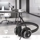 PC headset | Fülre Illeszkedő | Stereo | USB Type-A / USB Type-C™ | Felhajtható Mikrofon | Fekete