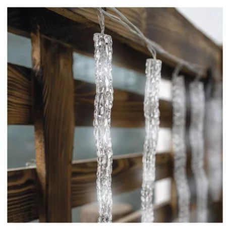LED karácsonyi girland – jégcsapok, 12 db, 3,6 m, kültérre és beltérre, hideg fehér