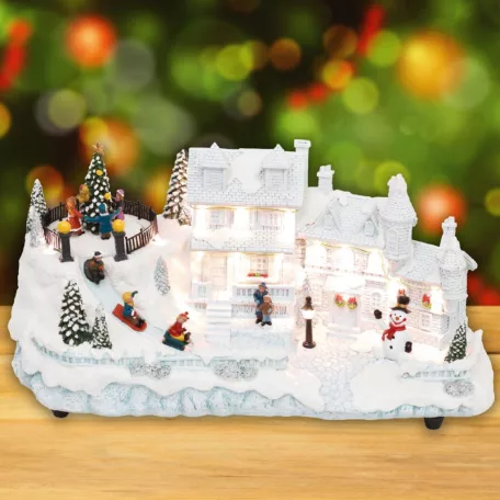 Home DRM 16 dioráma, fehér ház, LED, fenyőfa, beltéri