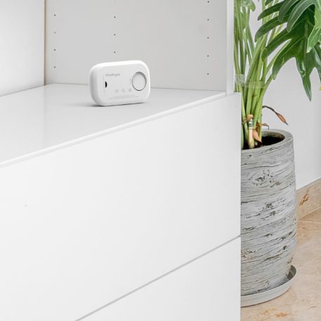 FireAngel FA6813-EU szén-monoxid vészjelző, cserélhető elem, 10 év várható üzemidő, fehér FIRE ANGEL SZÉN-MONOXID  RIASZTÓ