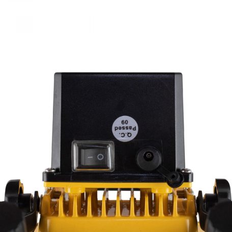 Home FLB 10 újratölthető LED fényvető, 10 W, 800 lm - 4 óra, 2200 mAh