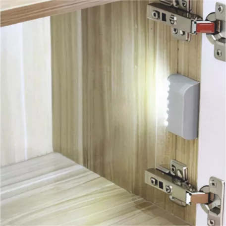 HOME GLS7 nyitásérzékelős bútorlámpa, 7db hidegfehér SMD LED, automatikus kapcsolás, közelítés érzékelő, elemes tápellátás