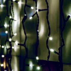   Home KSF 204/WH LED-es fényfüggöny, 2x2 m / 204 db hidegfehér LED, állófényű, fekete vezeték, sorolható, kül- és beltéri kivitel
