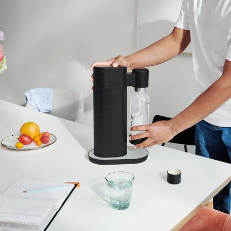 Mysoda Toby MSO-TB001F-B, fekete színű, tartós biokompozitból készült, 2 db újrafelhasználható vizes palack tartozék, max. üzemi nyomás: 10 bar