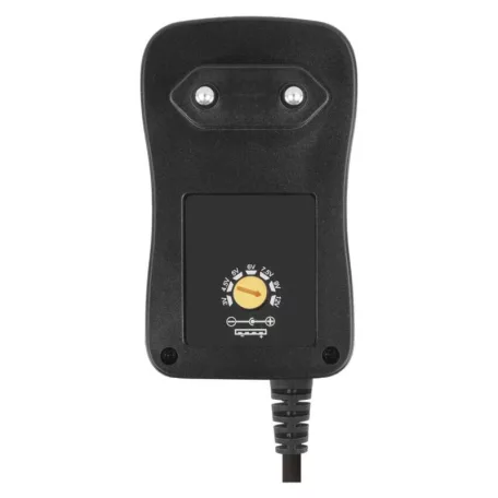 EMOS Univerzális töltőadapter 1500mA USB