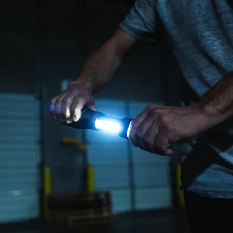 NEBO NEB-0031-G SLYDE KING 4K zseblámpa, 4000 lumen, 2600mAh, alumínium burkolat, IPX7, zoom, 2 funkciós