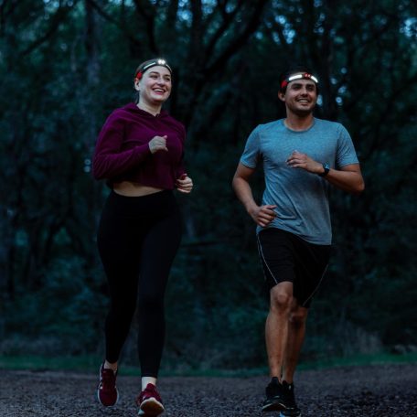 NEBO NEB-HLP-0021-G CURVBEAM 600 FLEX fejlámpa, 600 lumen, 1100mAh, COB LED, IPX4, 180°-os világítás