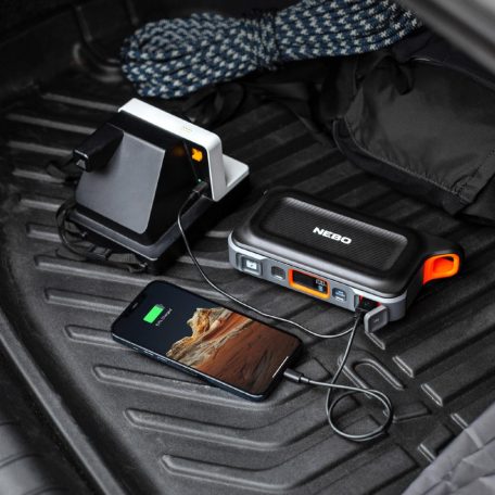 NEBO NEB-PBK-0003-G Assist Jump Starter, 1200 A, 44,4 Wh akkumulátor, 2x USB-A (2,1 A), 1x USB-C (20 W), 200 lm, indítás rásegítő