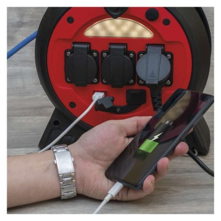 Fagyásálló kábeldob 20 m / 3 aljzat / kék / PVC / 230 V / 1,5 mm2