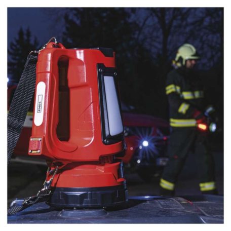 EMOS Akkumulátoros LED lámpa 1000lm