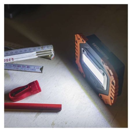 EMOS COB LED munkalámpa 700 lm