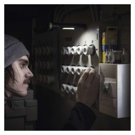 GP LED Zseblámpa C33 + 2× AA GP Ultra elem