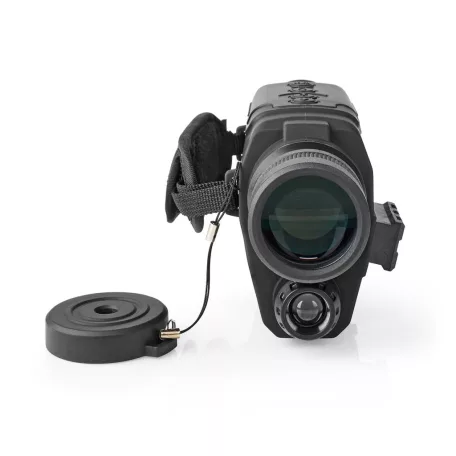 Monokuláris | Nagyítás: 5 x | Objektív átmérője: 32 mm | Látómező: 87 m | Éjjellátó | Utazó táskát tartalmaz új típus  nagyobb hatótáv