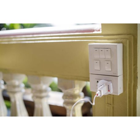 Utazó Adapter Világ-to-Europe Földelt