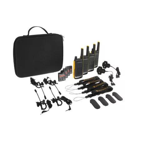 MOTOROLA TLKR T82 EXTREME QUAD Adóvevő szett, 10 km, tartótáskás akkumulátorral és töltővel 4db T82 extrem WALKIE TALKIE