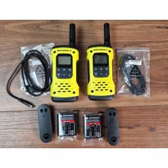   MOTOROLA TLKR T92 H2O EXTREME  Adóvevő pár, 10 km, tartótáskás akkumulátorral és töltővel vízentes walkie talkie 
