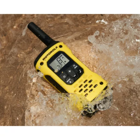 MOTOROLA TLKR T92 H2O EXTREME  Adóvevő pár, 10 km, tartótáskás akkumulátorral és töltővel vízentes walkie talkie