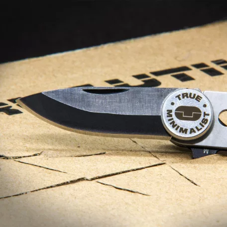 TRUE UTILITY MINIMALIST