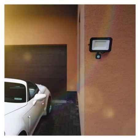 LED reflektor SIMPO PIR 50 W természetes fehér