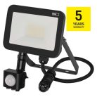 EMOS LED reflektor INOVO 20W 2200lm mozgásérzékelőve IP65 term. fehér