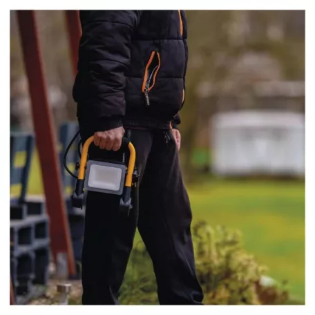 LED reflektor ILIO 21W, sárga-fekete, IP44, 1900 lm, természetes fehér