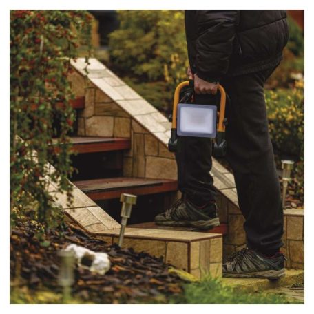 EMOS LED reflektor hordozható ILIO 31W 2800lm IP44 természetes fehér