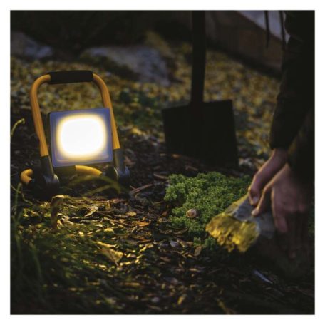 EMOS LED reflektor hordozható ILIO 31W 2800lm IP44 természetes fehér