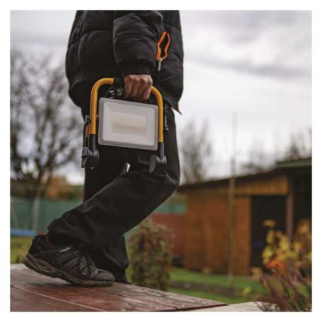 EMOS LED reflektor hordozható ILIO 51W 4600lm IP44 természetes fehér