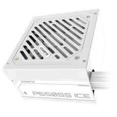 GIGABYTE Tápegység 650W 80+ Silver