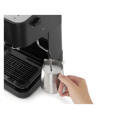 DELONGHI EC230.BK Stilosa manuális eszpresszó kávéfőző, 1100W, víztartály: 1L, Fekete