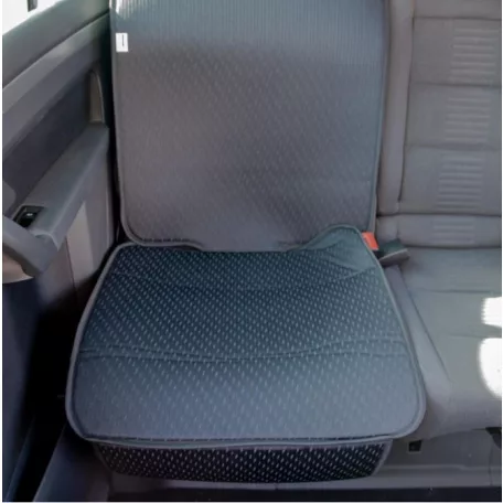 4cars Zopa Gyerekülés alátét, üléshuzat védő - 96504 - szürke  Ülésvédő huzat gyerekülés alá - fekete - 119 x 45 cm